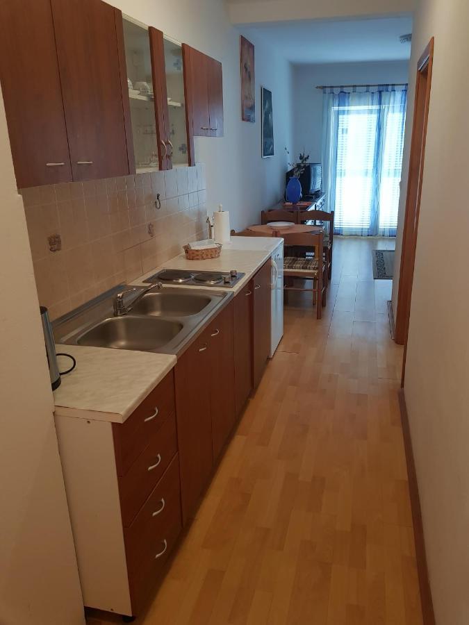 Apartments Akiki Karlobag Kültér fotó